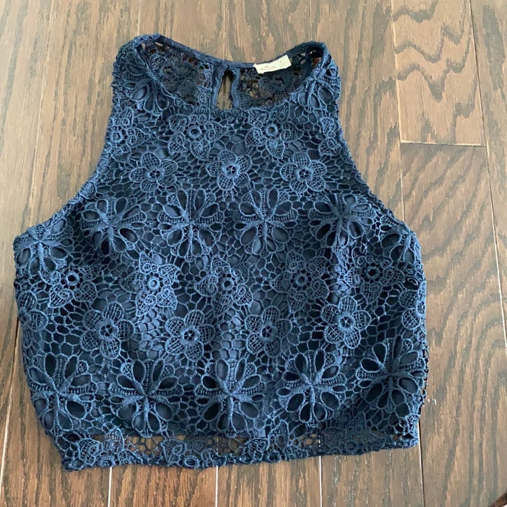 Hollister XS navy blue lace crop top